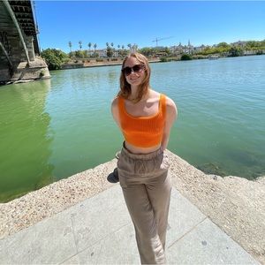 Meet your Posher, Mia